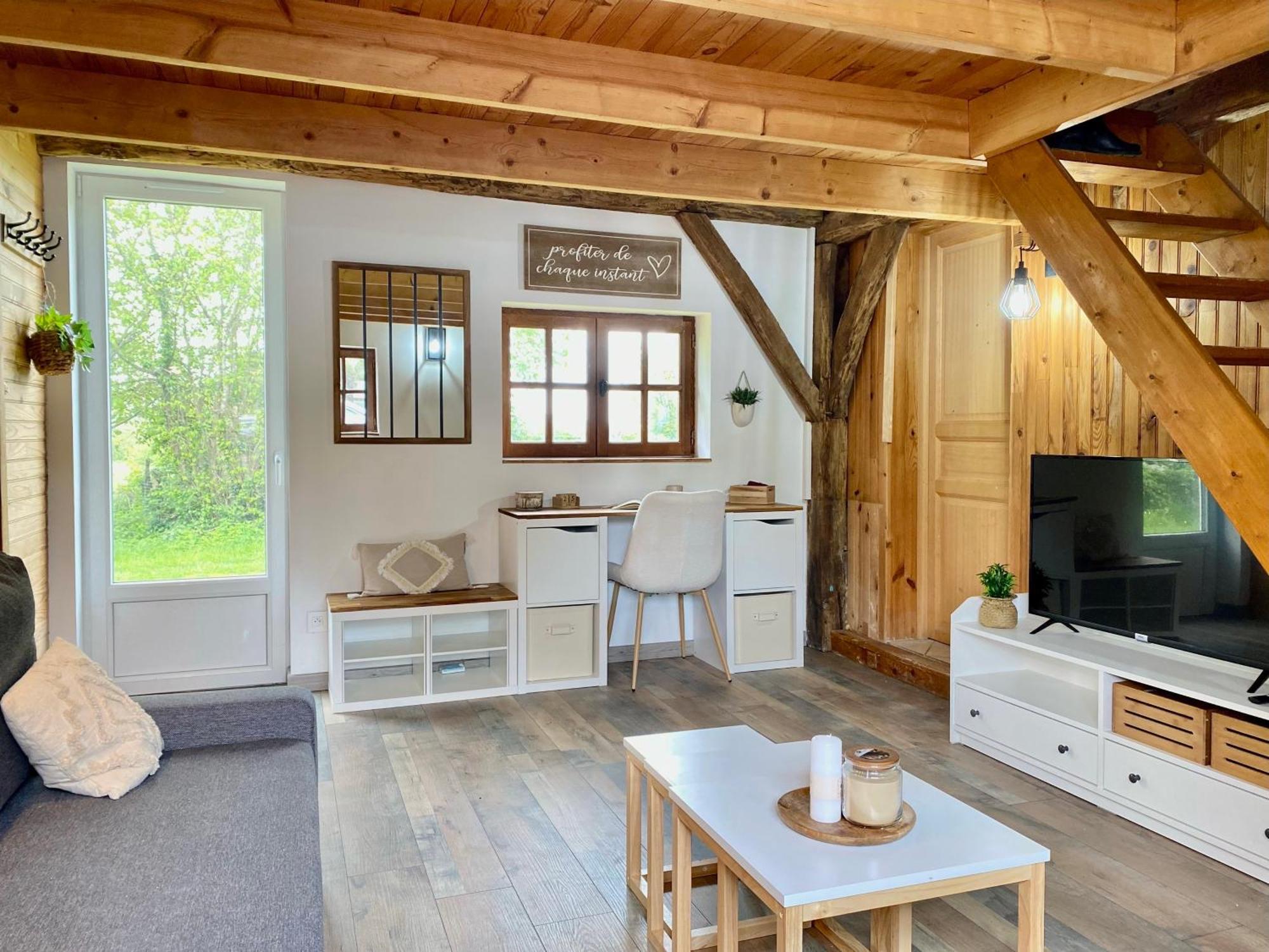 Aux Petites Portes Du Morvan Montlay-en-Auxois Exteriör bild